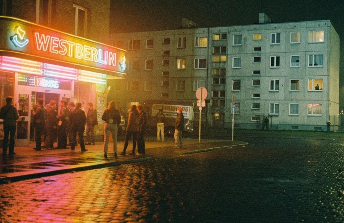 Glanz und Geteiltsein: Wie man das Jahr 1984 in Berlin wirklich feierte