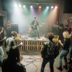 Wo die Mauern fielen, bevor die Mauer fiel: Ost-Berliner Jugendclubs und Musikzirkel