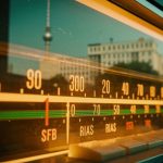 Der Ätherbeben: Wie SFB, RIAS und DT64 das geteilte Berlin beschallten